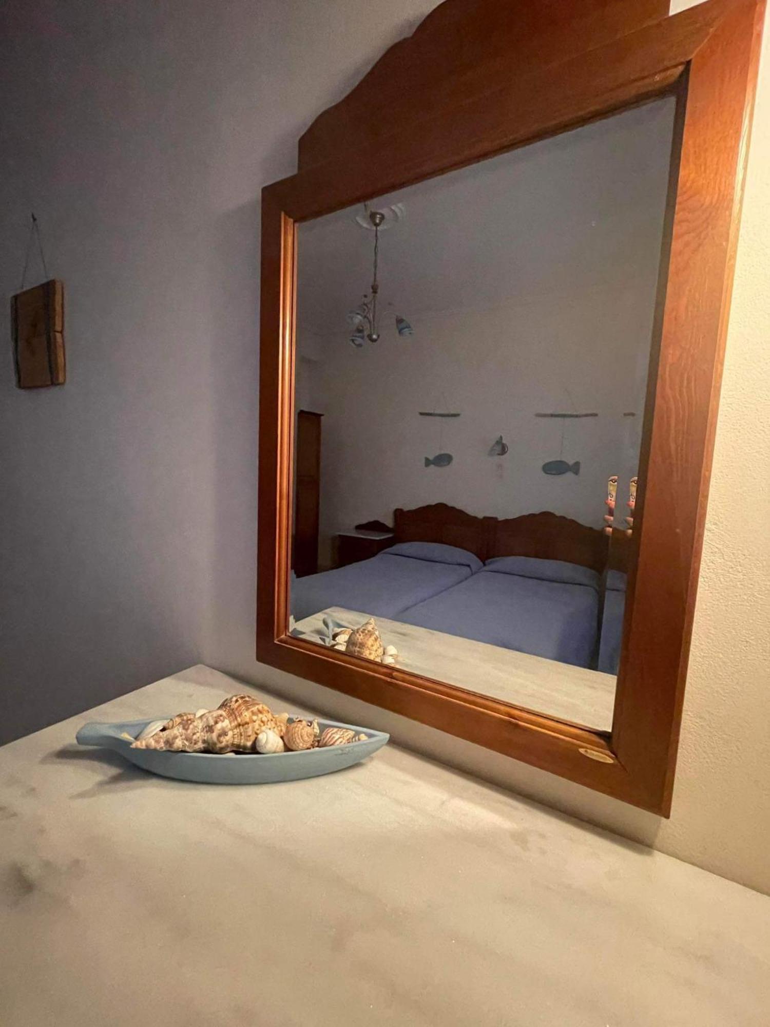 Tiki Rooms Marathókampos Eksteriør billede
